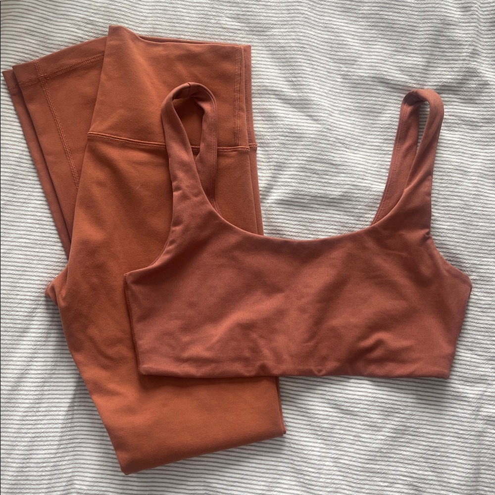 Aritzia The Constant Workout Set – Small / Medium – Rust / Terracotta